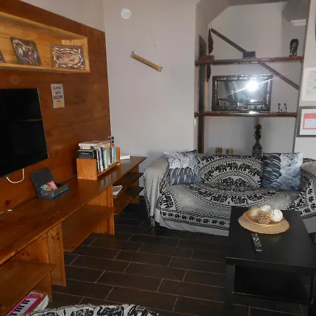 Couette-café Villa Riki - Bed & Breakfast 2*