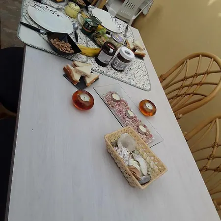 Nocleg ze śniadaniem Villa Riki - Bed & Breakfast 2*